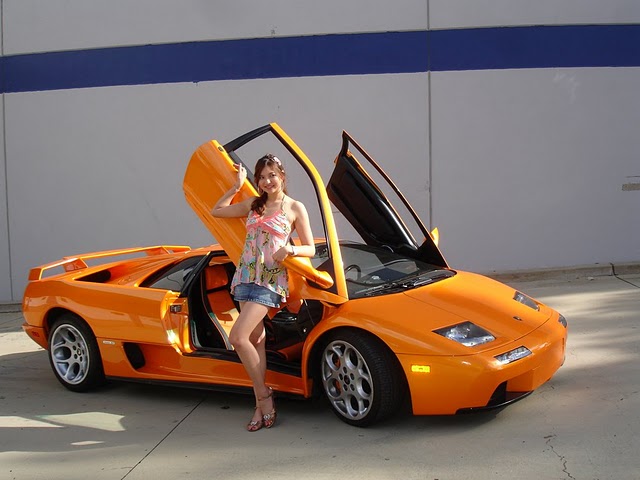 chalinee & lamborghini - resized.JPG