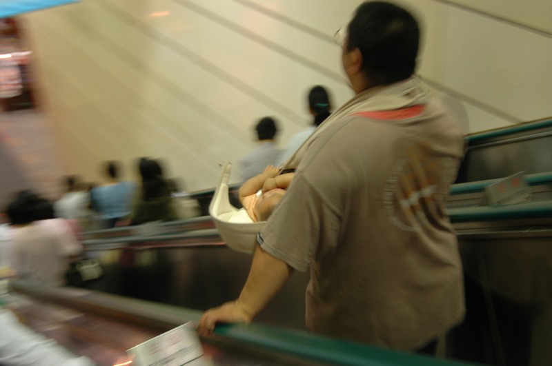 escalator.jpg