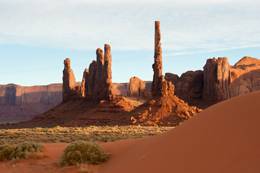 Monument Valley Totem Pole.jpg