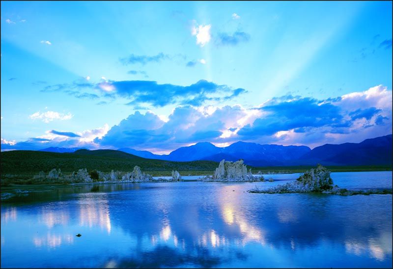 Mono Lake at Sunset 2.jpg