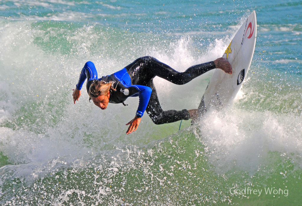 Surfer 13.jpg