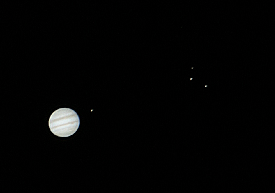 Jupiter4Moons.jpg