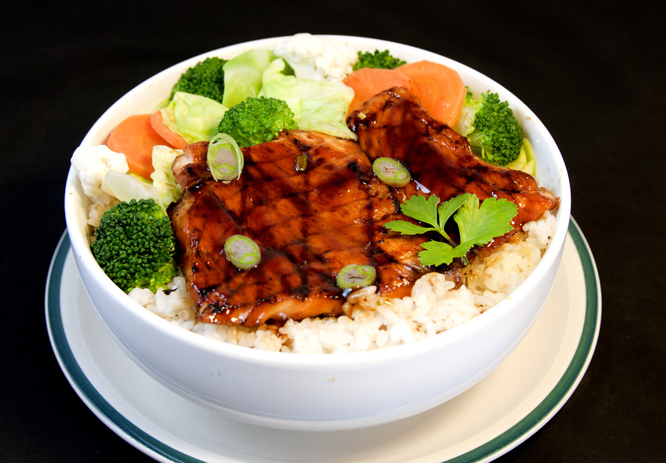 #01 food 18 salmon& Veg bowl.jpg