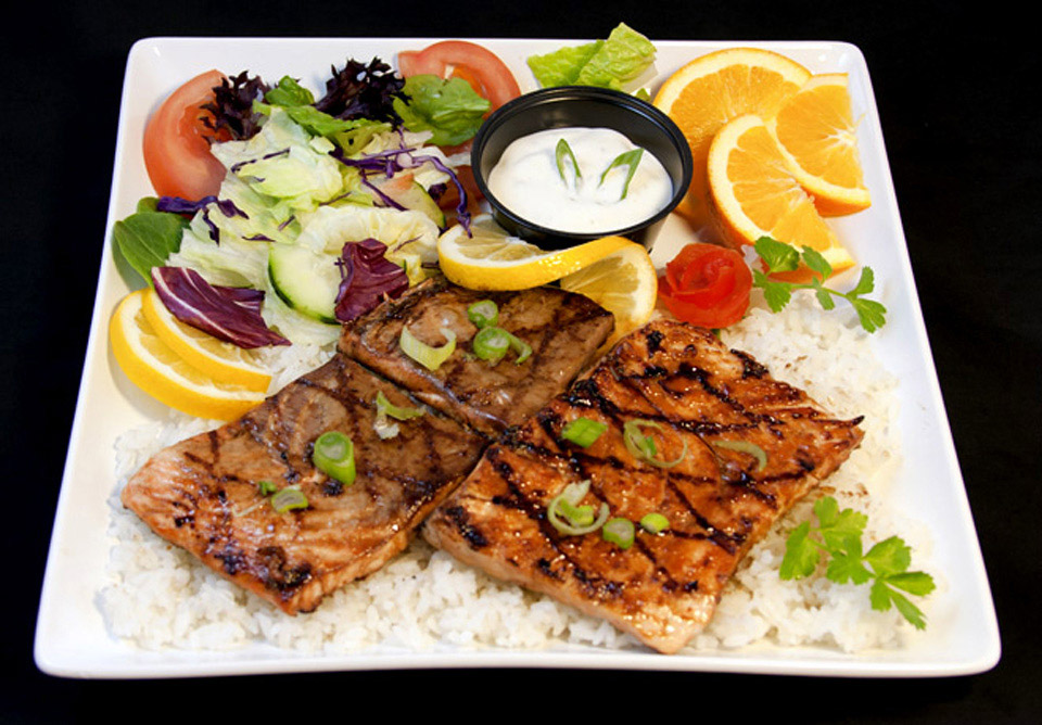 #01 food 1 2x1 salmon plate.jpg