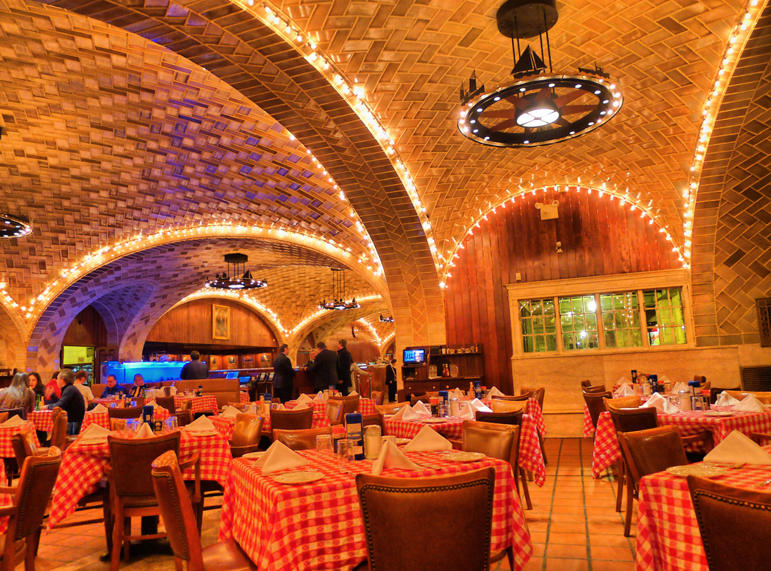 Oyster Bar Grand Central_qhdr email.jpg