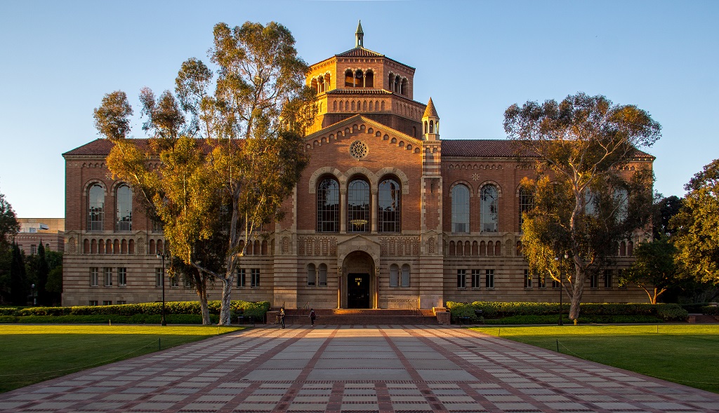 UCLA-Morning_01.jpg