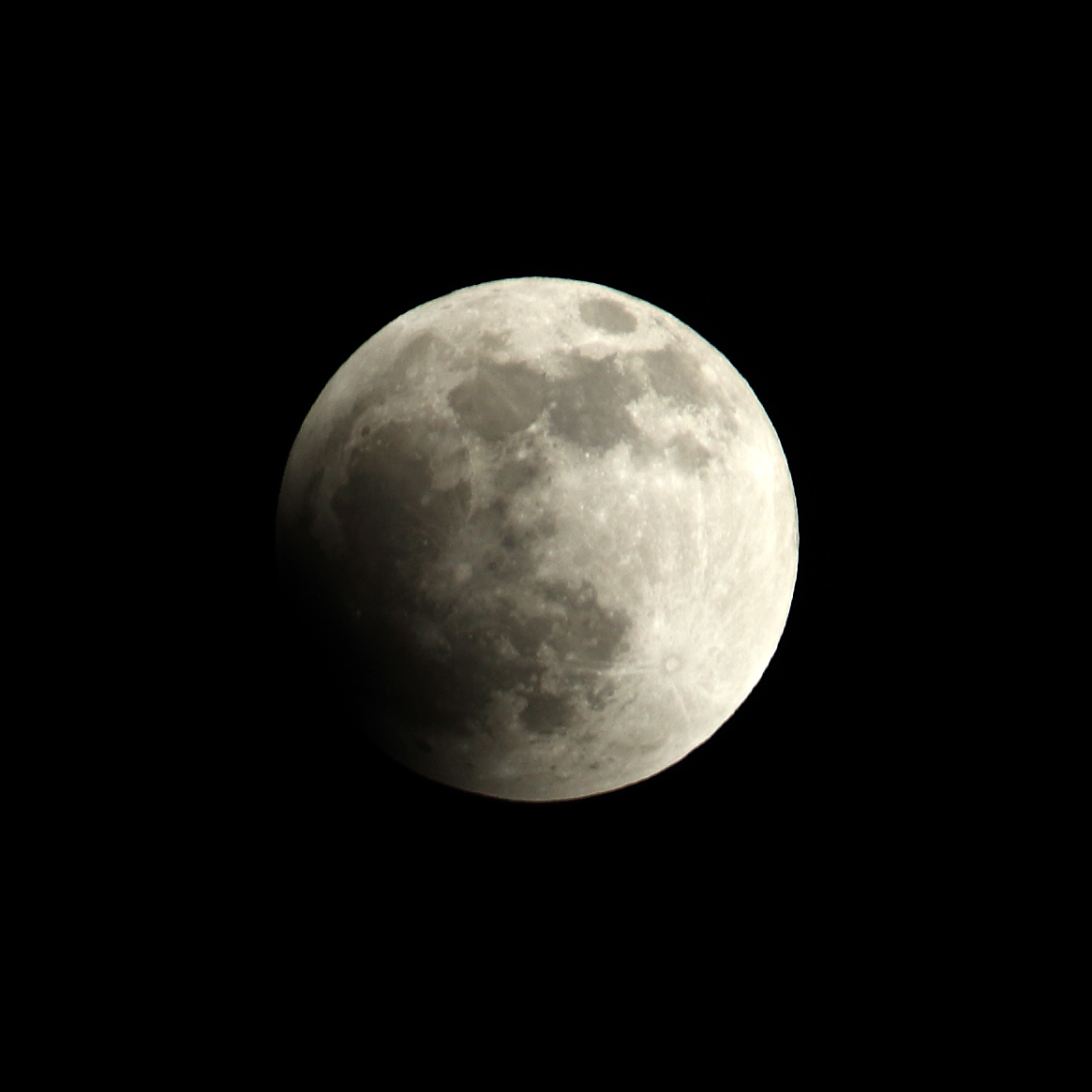 2014-04-14-Blood Moon-011a.jpg