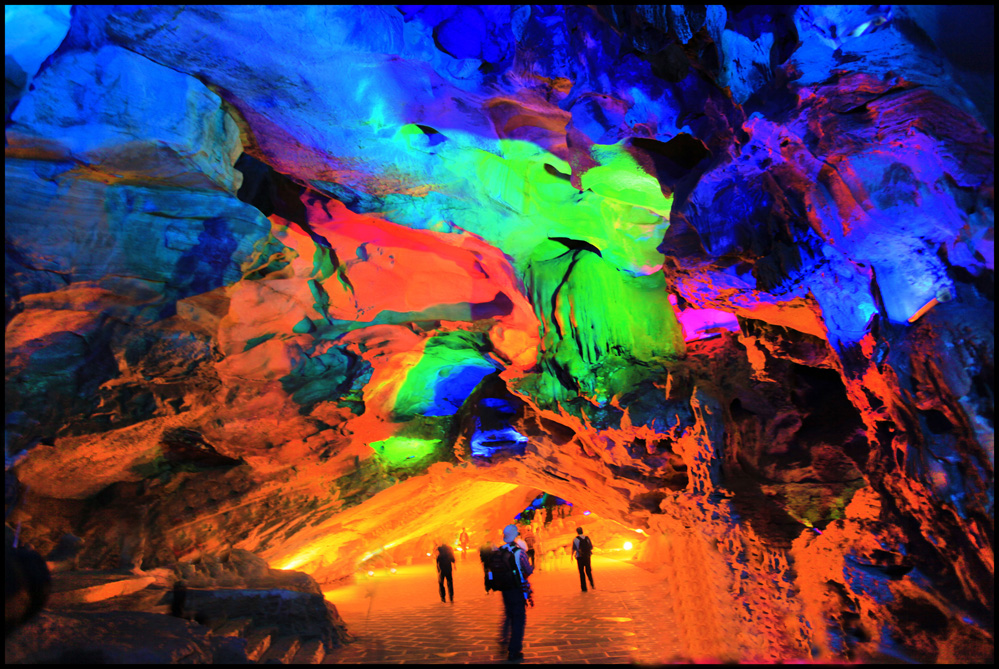 COLOR ECSTASY #1 GIA TRUNG Title IN THE CAVE.jpg