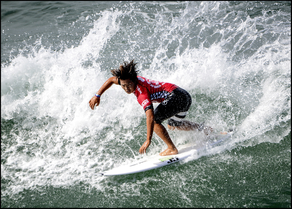 SPORT #3 MINH CHENG Title Surfing Champion.jpg