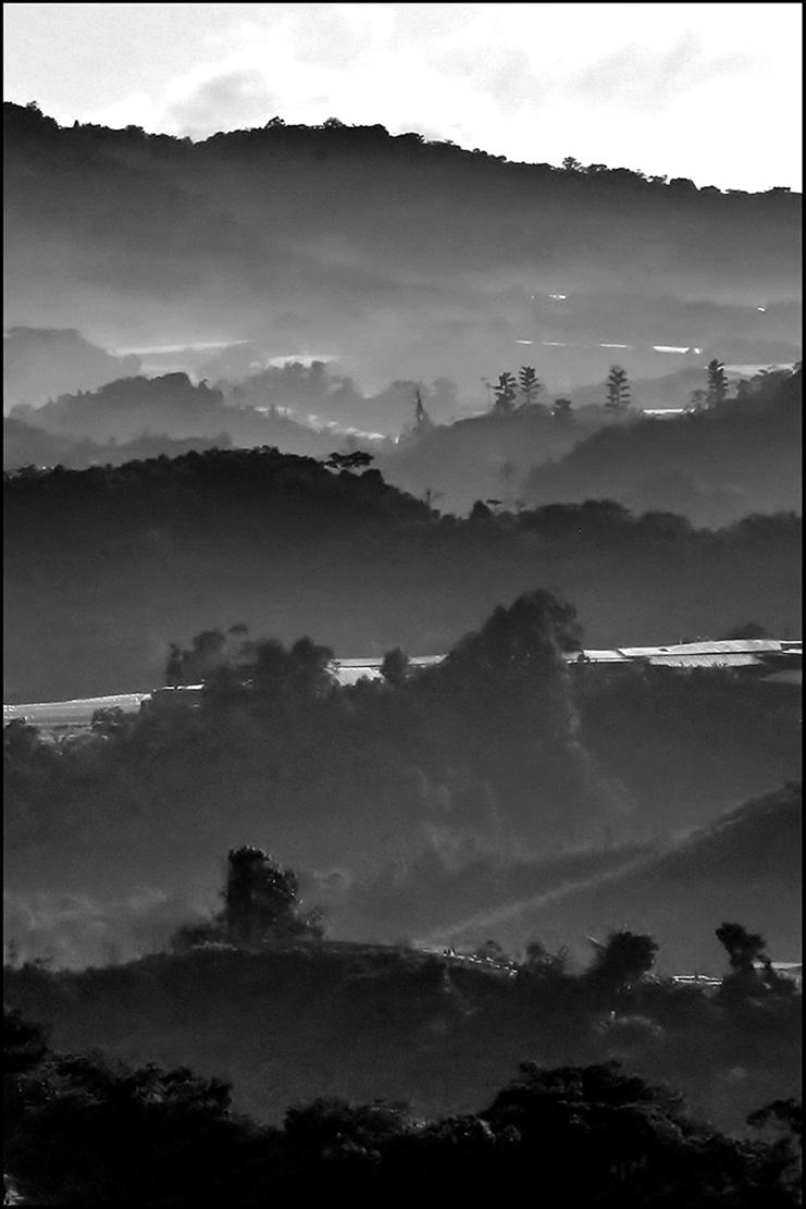 B&W #1 HENRY HUNG Title MORNING IN SABA.jpg