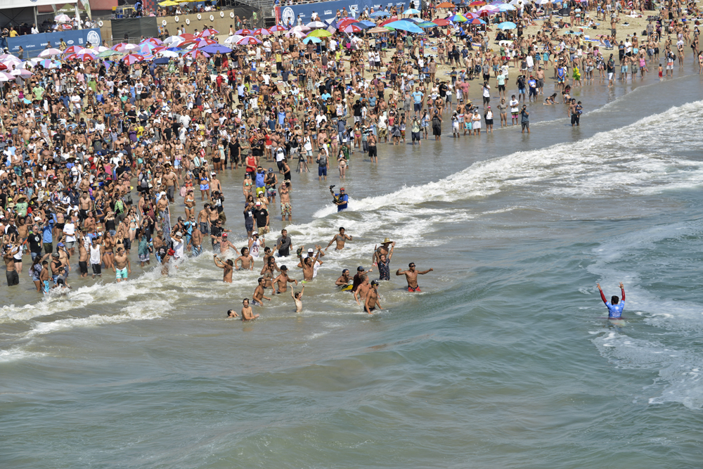 2016 US Open of Surfing 5.jpg