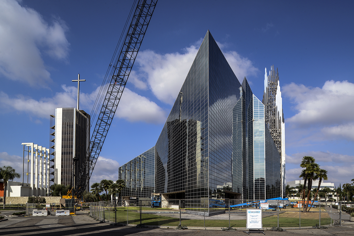 Christ Cathedral 1.jpg