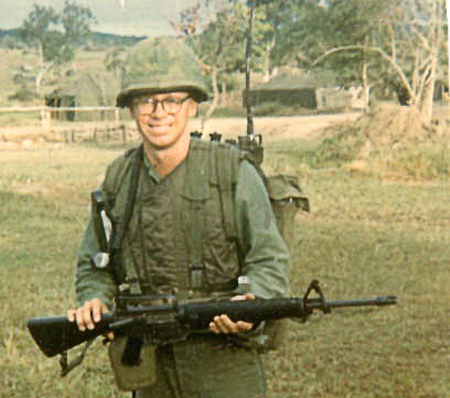 1. Ronnie Guyer in Vietnam.jpg