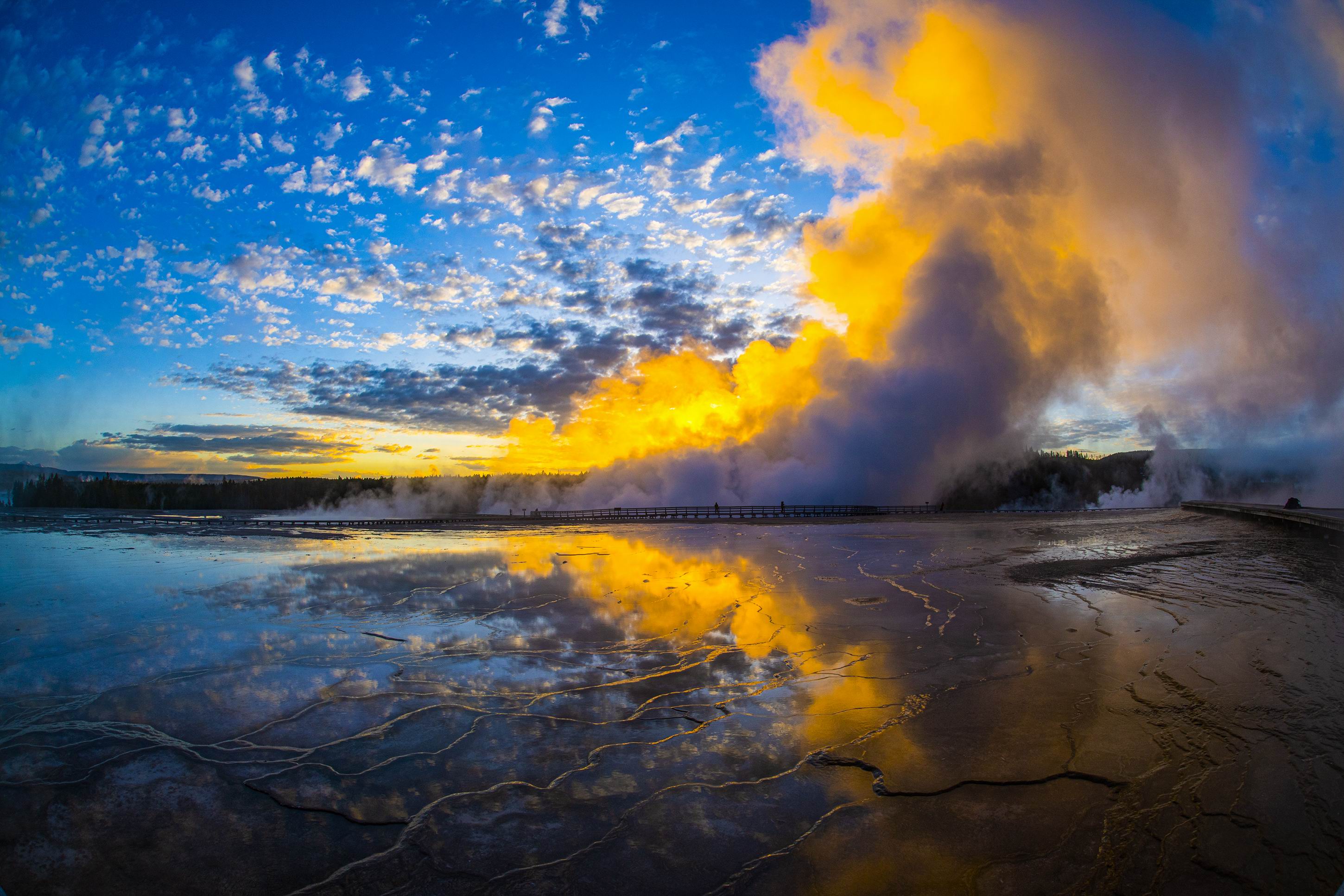 0066_Grand Prismatic Spring-001.jpg