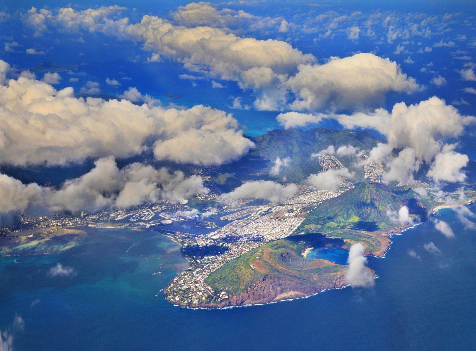 027_云绕夏威夷-Clouds Around Hawaii's Sky.jpg